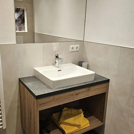 Haus Kathrein Apartman *